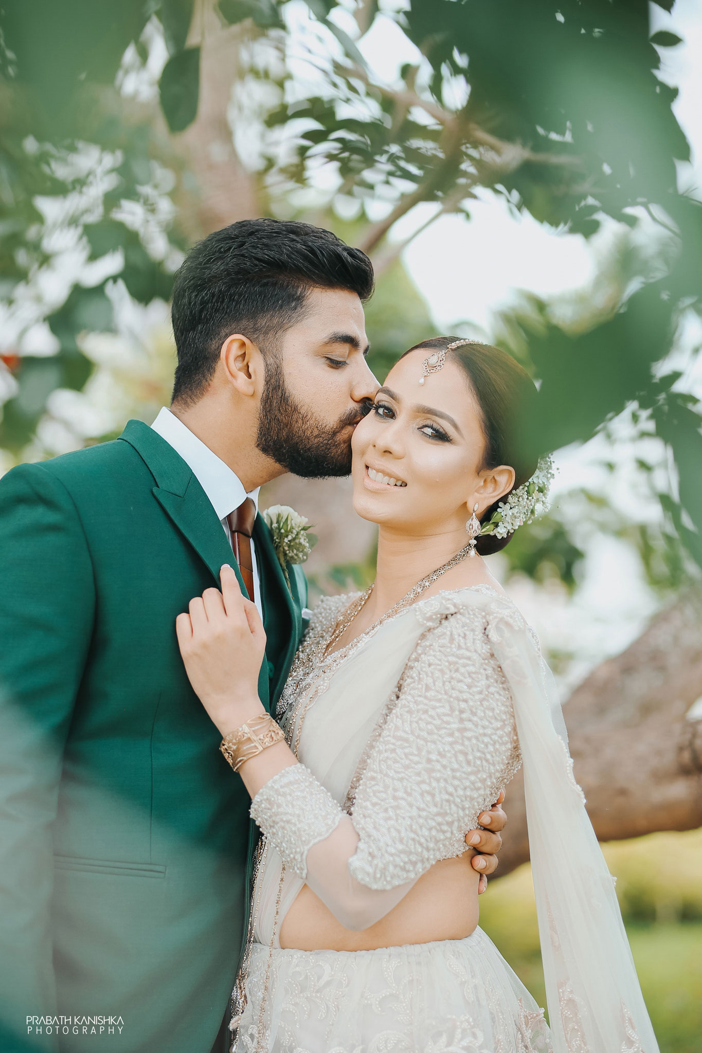 Chethi & Damith - Prabath Kanishka Wedding Photography